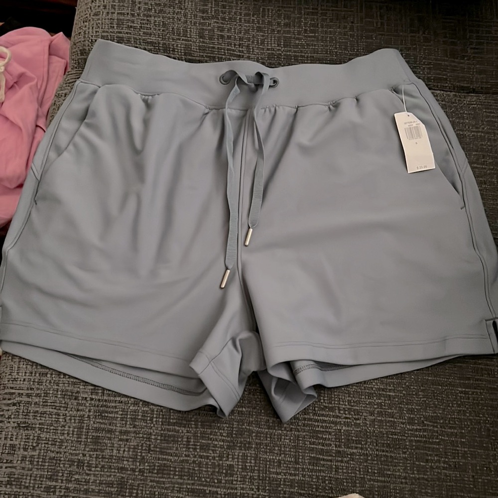 BNWT, Old Navy, Size S, athletic shorts